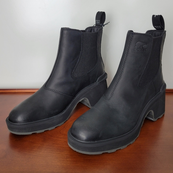 NWT Sorel Women's Hi-Line Heel Chelsea Boot in Black Size 8.5 - Picture 2 of 8